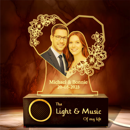 Radiant Love: Personalized Photo Glow Lamp