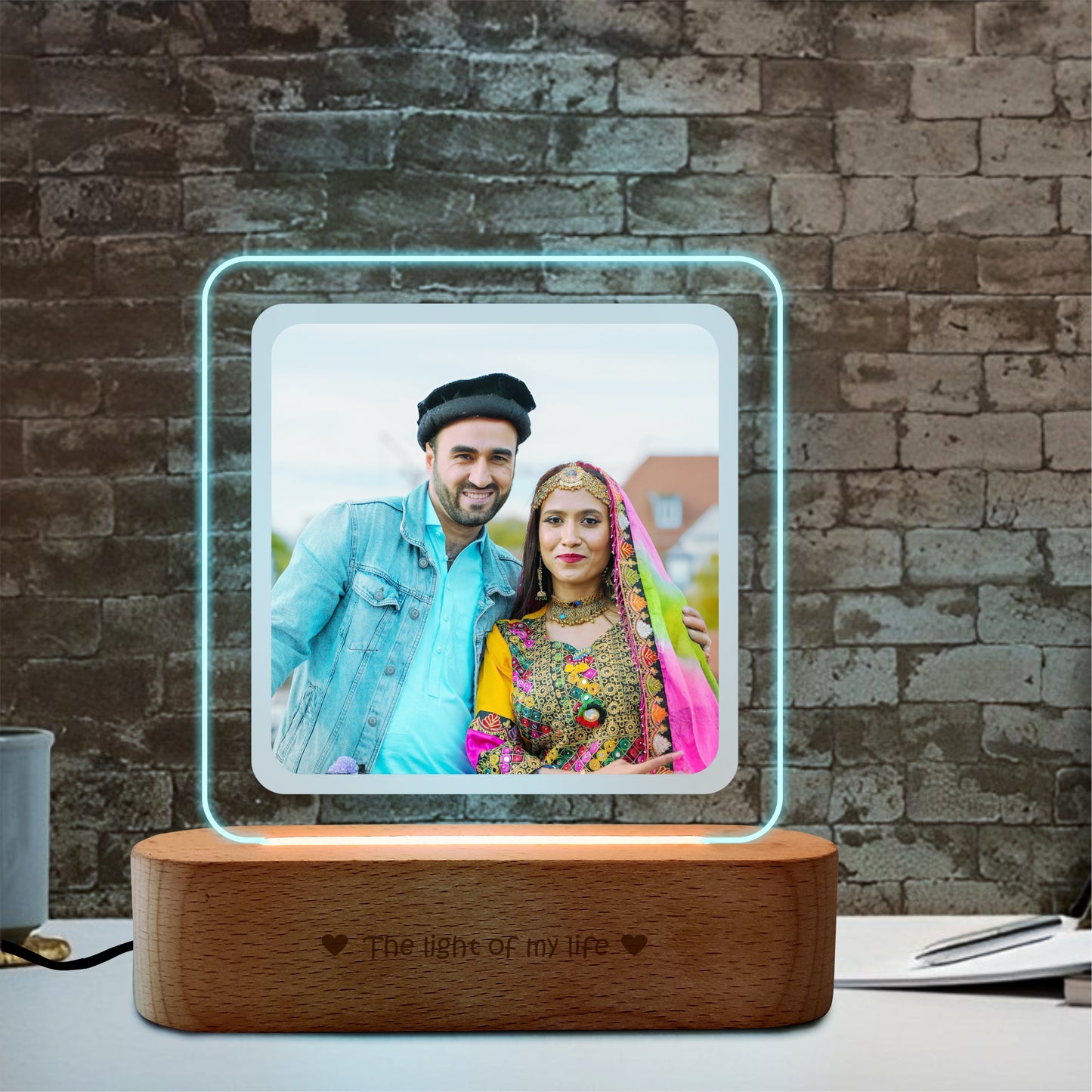 Memory-lit Personalized LED Photo Frame